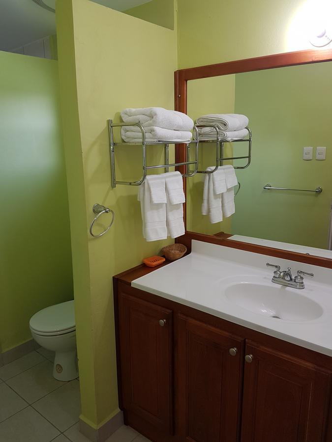 Piarco Village Suites المظهر الخارجي الصورة